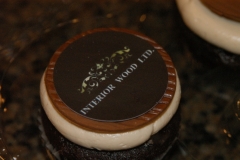 edible-image-cucpakes-custom-cupcakes-calgary