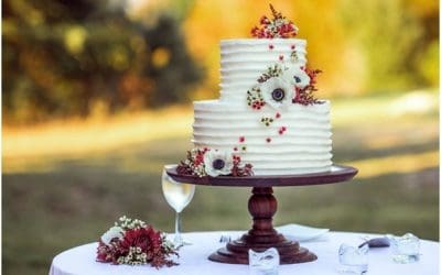 Planning a Small Wedding – From The Dress To The Cake